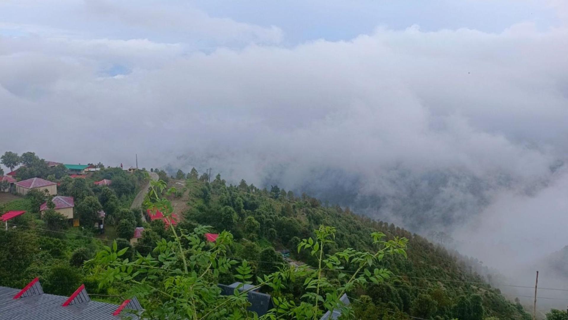 Haut Monde King'S Paradise Resort Kanatal Ngoại thất bức ảnh
