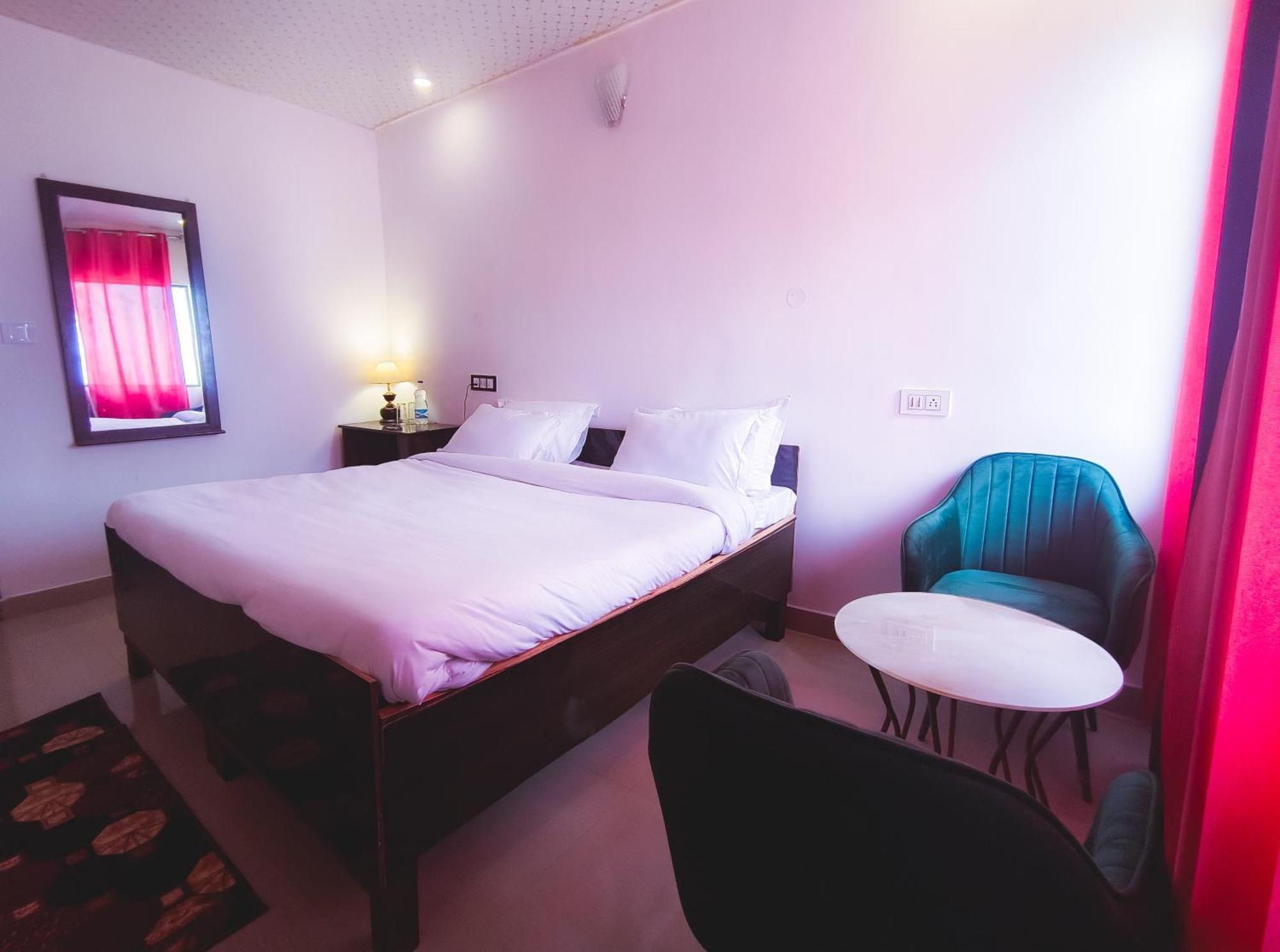Haut Monde King'S Paradise Resort Kanatal Ngoại thất bức ảnh
