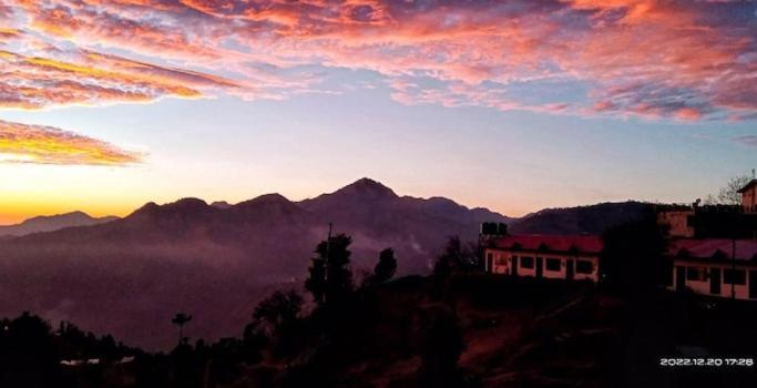 Haut Monde King'S Paradise Resort Kanatal Ngoại thất bức ảnh